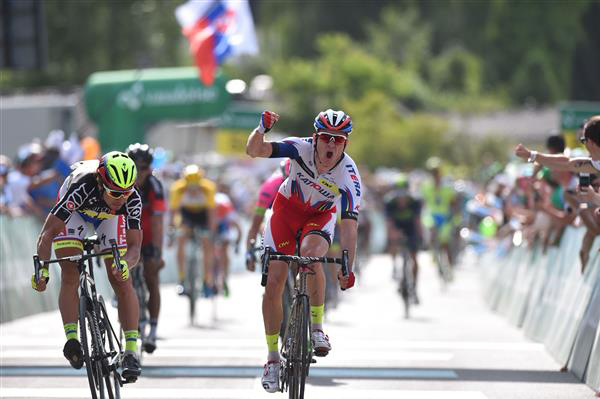 Alexander Kristoff wins stage 7